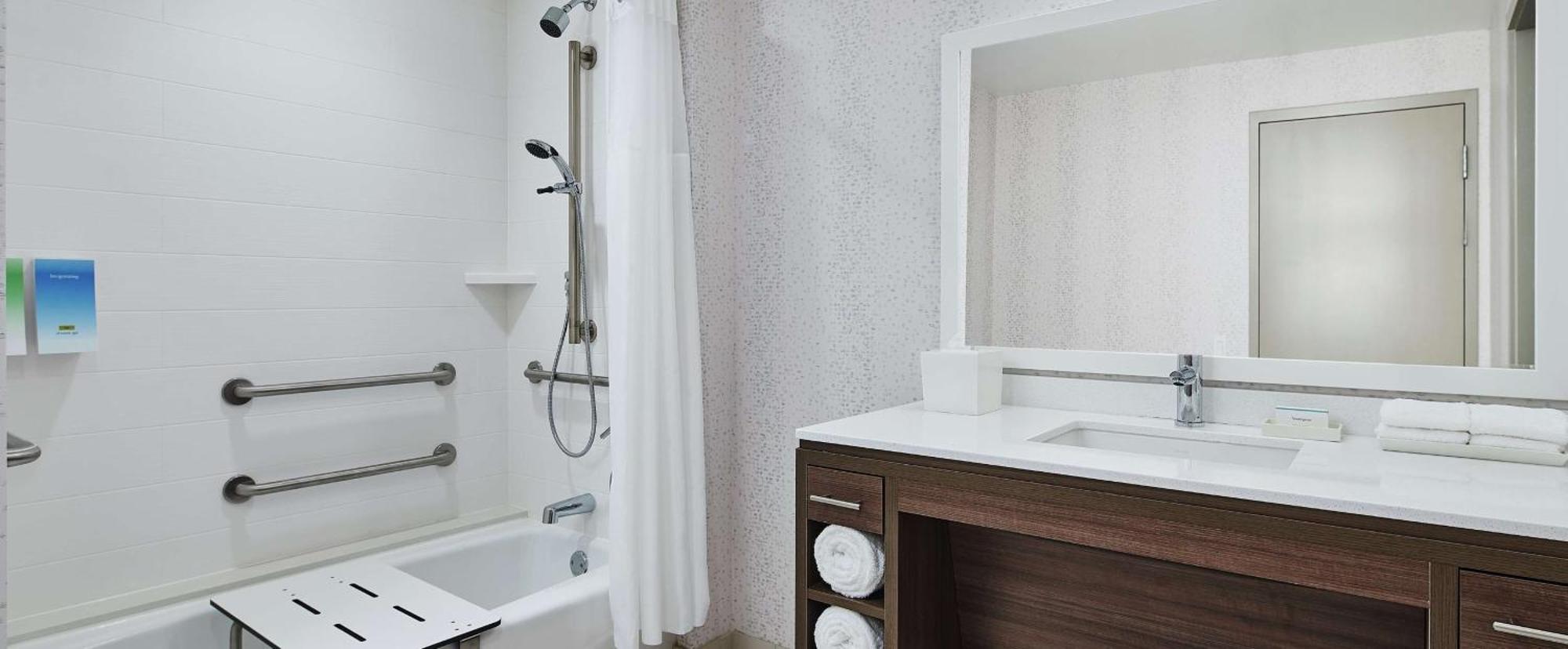 Home2 Suites By Hilton Chicago Mccormick Place Esterno foto